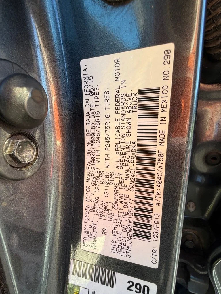 Used 2015 Gray Toyota Base image 48