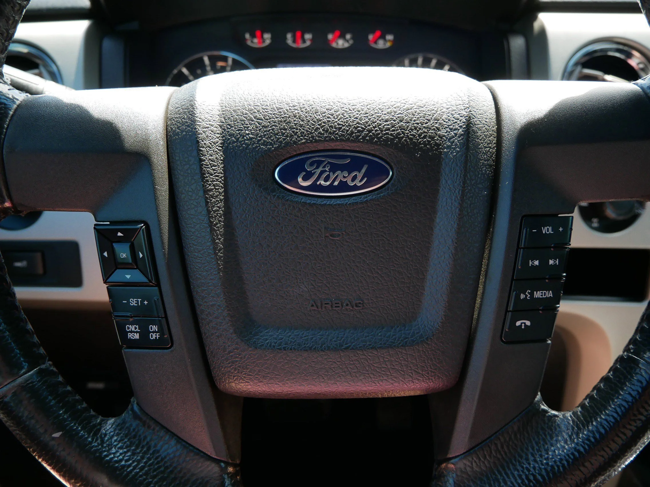 Used 2012 Ingot Silver Metallic Ford FX4 image 24