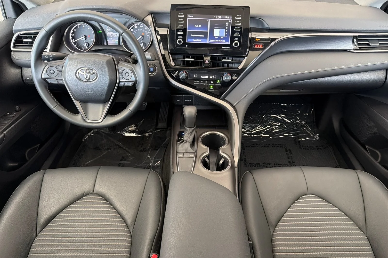 Certified Used 2023 Ice Cap Toyota SE image 12