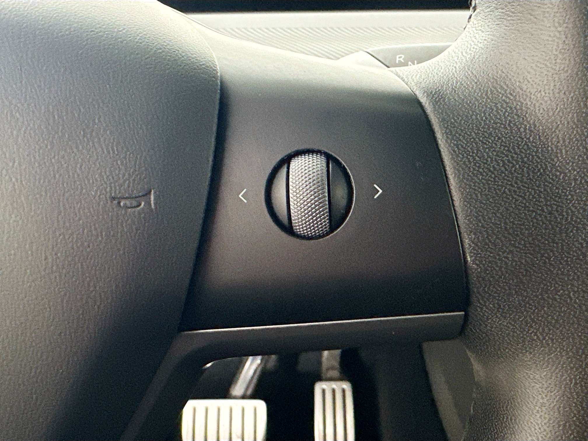 Used 2021  Tesla Performance image 19