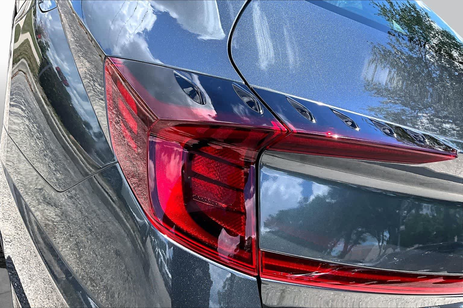 Used 2022 Portofino Gray Hyundai SEL Plus image 30