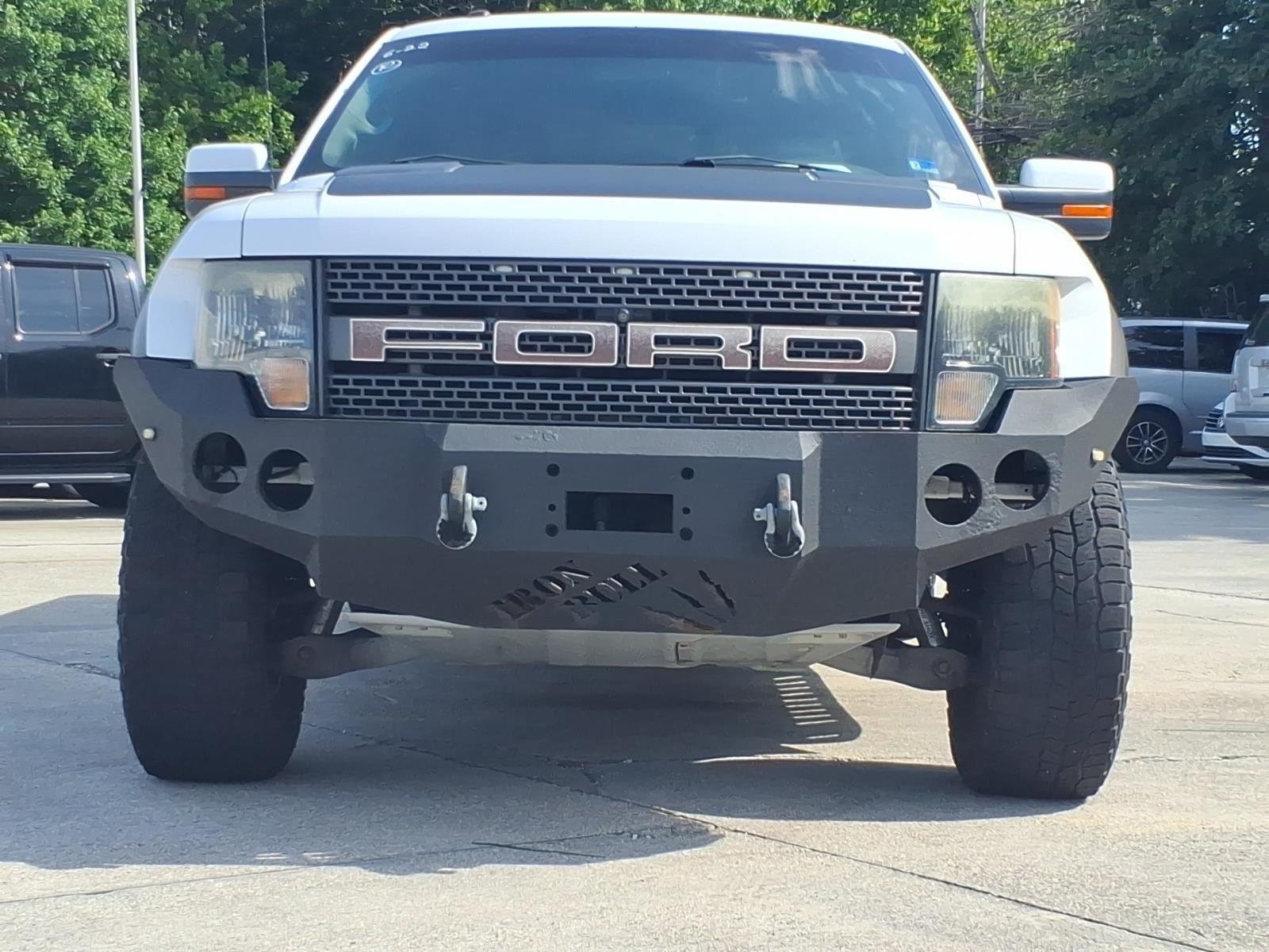 Used 2012 Oxford White Ford SVT Raptor image 2