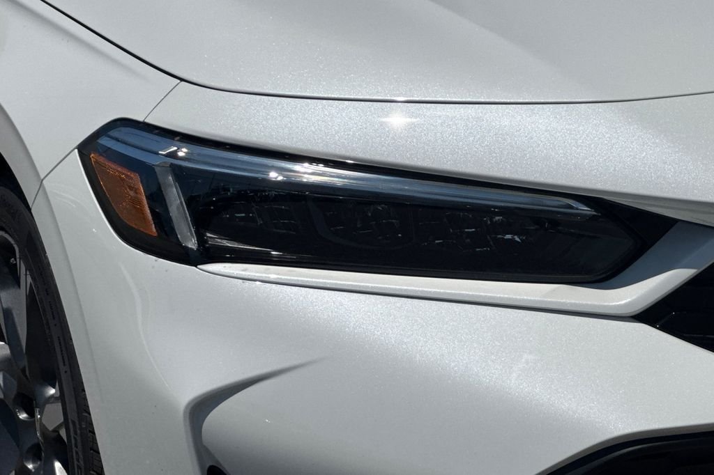 Used 2026 Platinum White Pearl Honda Sport Touring image 25