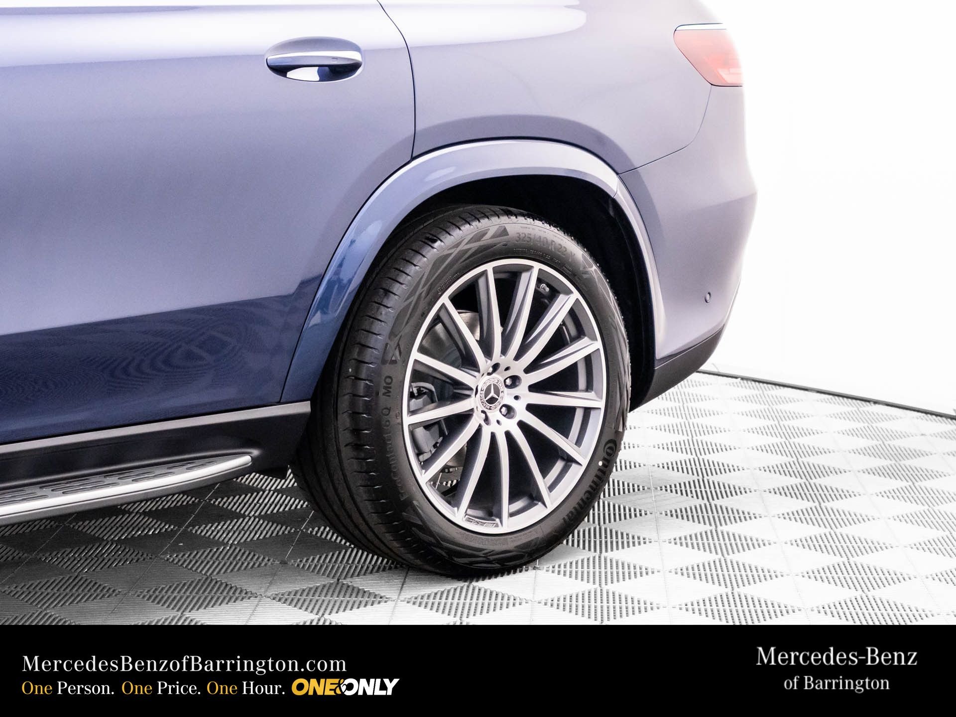 New 2026 Twilight Blue Metallic Mercedes-Benz GLS 580 image 36