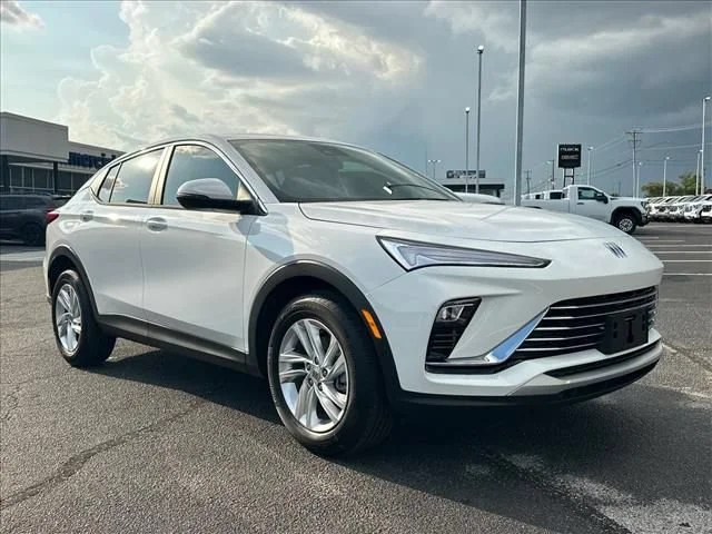 New 2026 Summit White Buick Preferred image 2