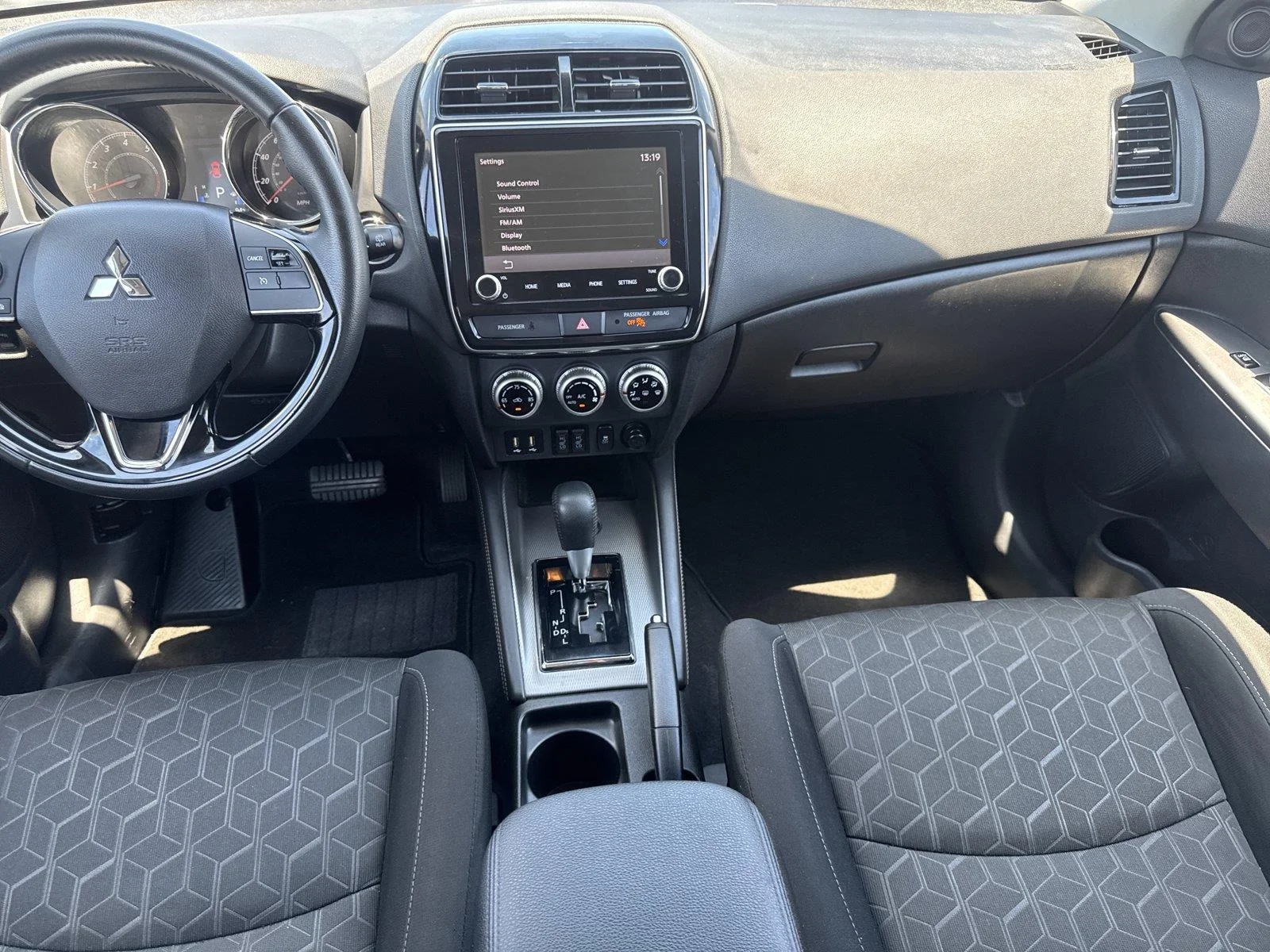 Used 2021 Alloy Silver Metallic Mitsubishi ES image 15