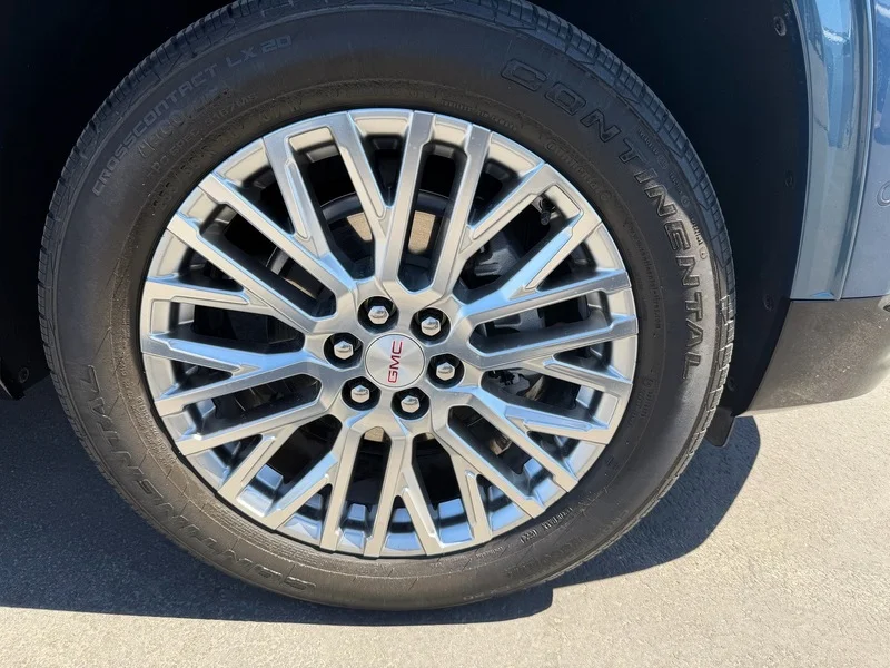 Used 2024 Downpour Metallic GMC Denali image 33