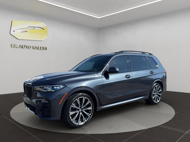 Used 2022 Arctic Grey Metallic BMW M50i image 3