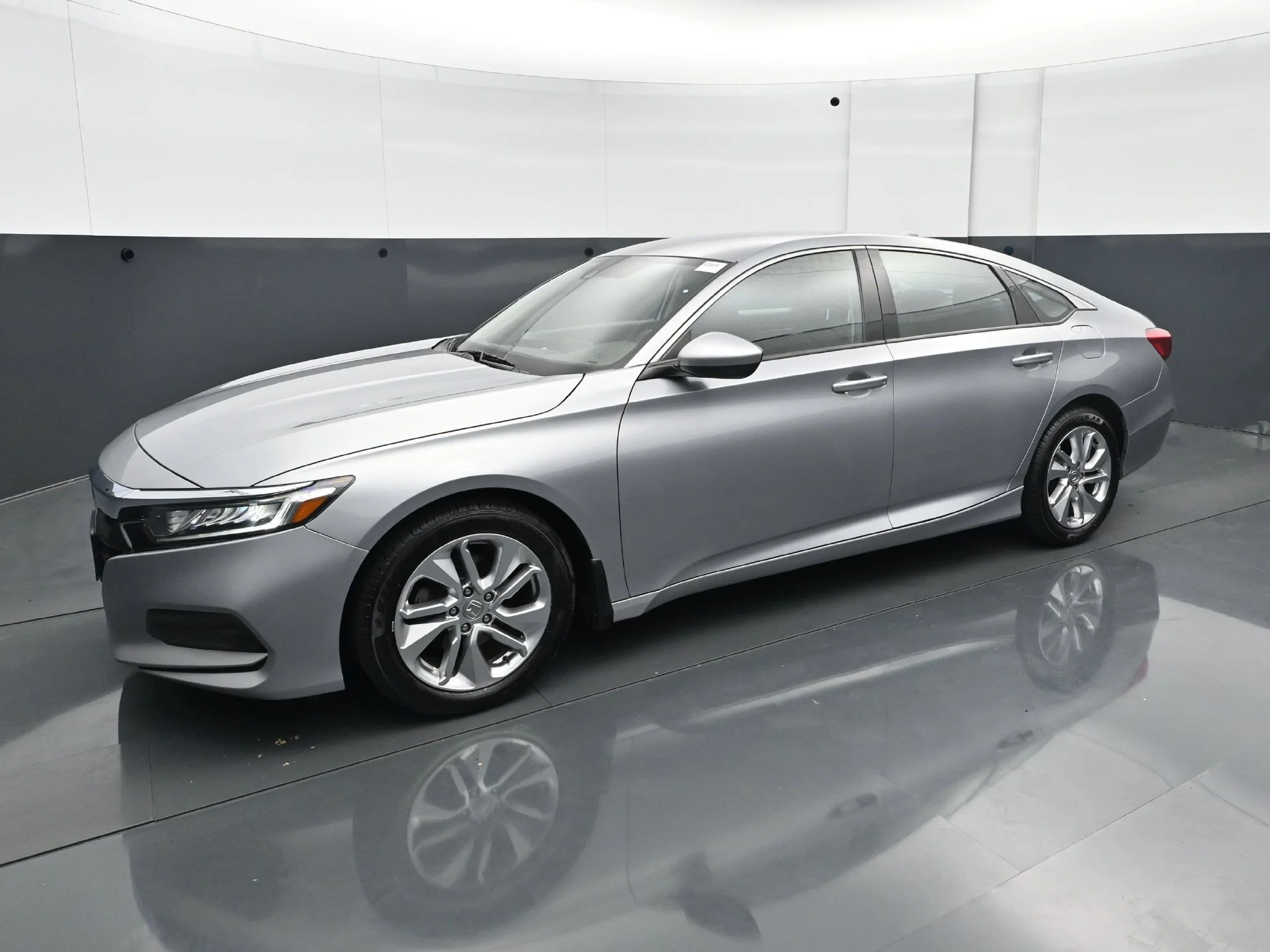 Used 2020 Honda Accord LX with VIN 1HGCV1F15LA804850 for sale in Burnsville, Minnesota