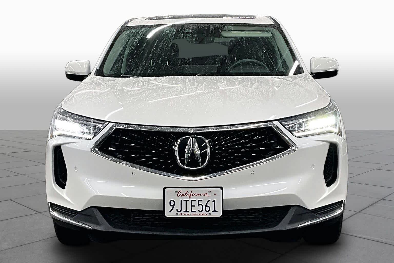 Used 2023 Platinum White Pearl Acura w/Technology Package image 3