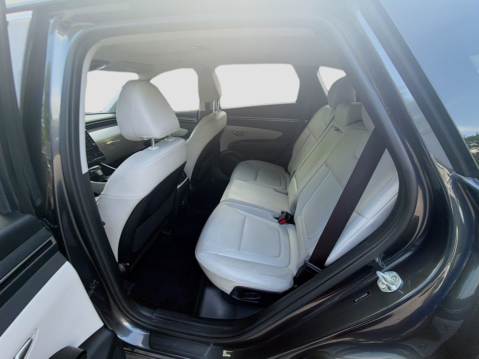 Used 2022 Portofino Gray Hyundai SEL image 21