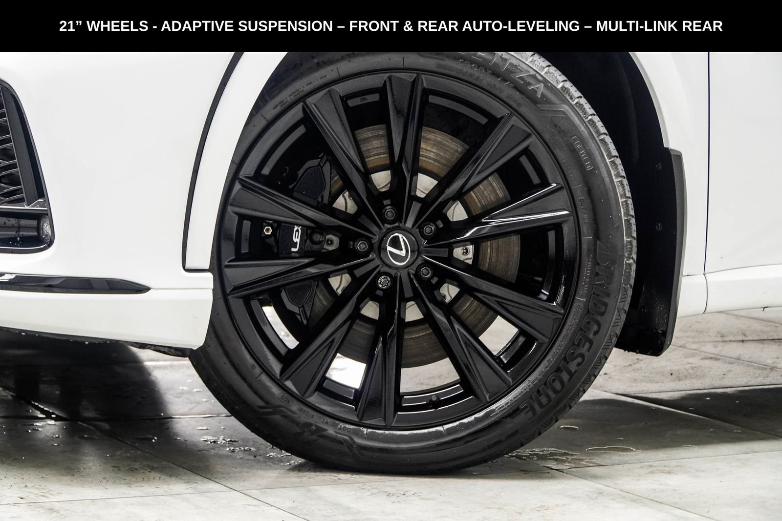Used 2024 White Lexus 500h F SPORT Performance image 3