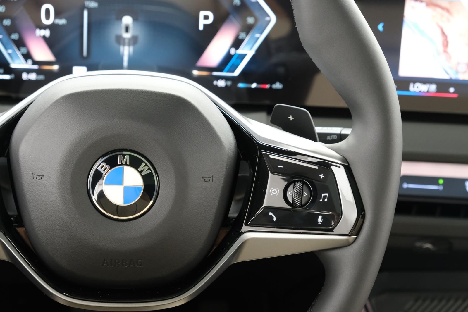New 2026 Alpine White BMW 30 xDrive image 19