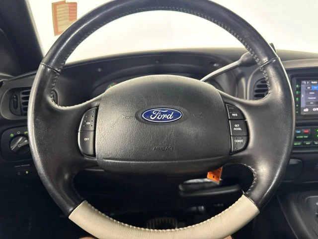 Used 2003 Black Ford Harley-Davidson image 18
