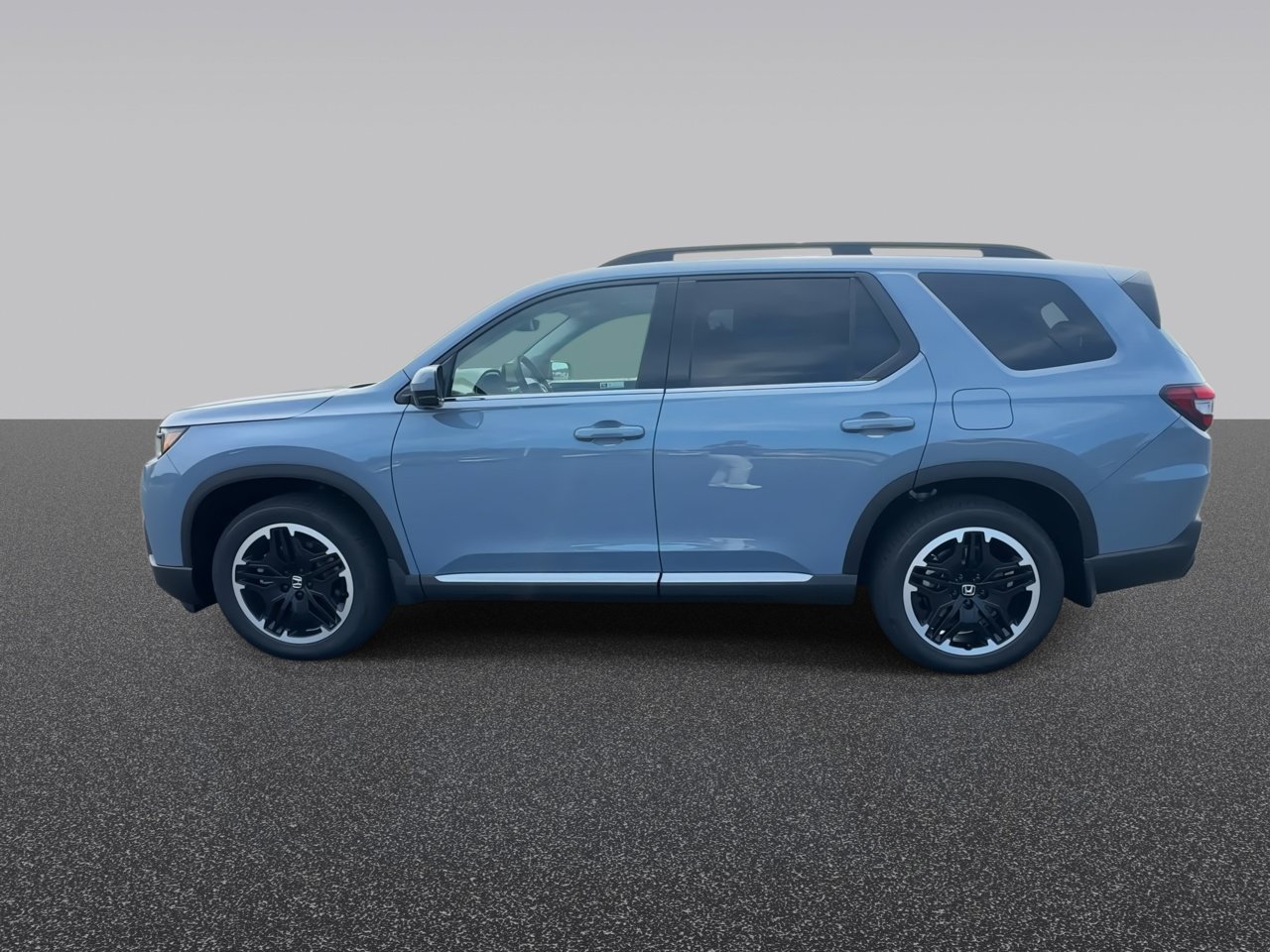 New 2026 Sonic Gray Pearl Honda AWD Touring Blackout image 5