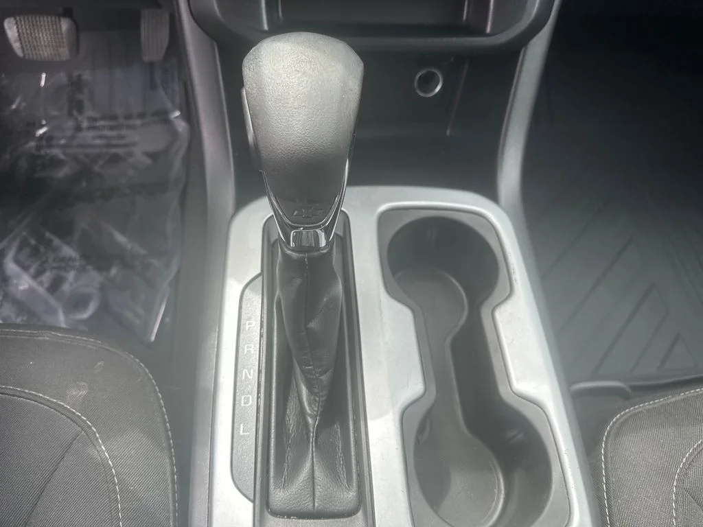 Used 2022 Gray Chevrolet LT image 12