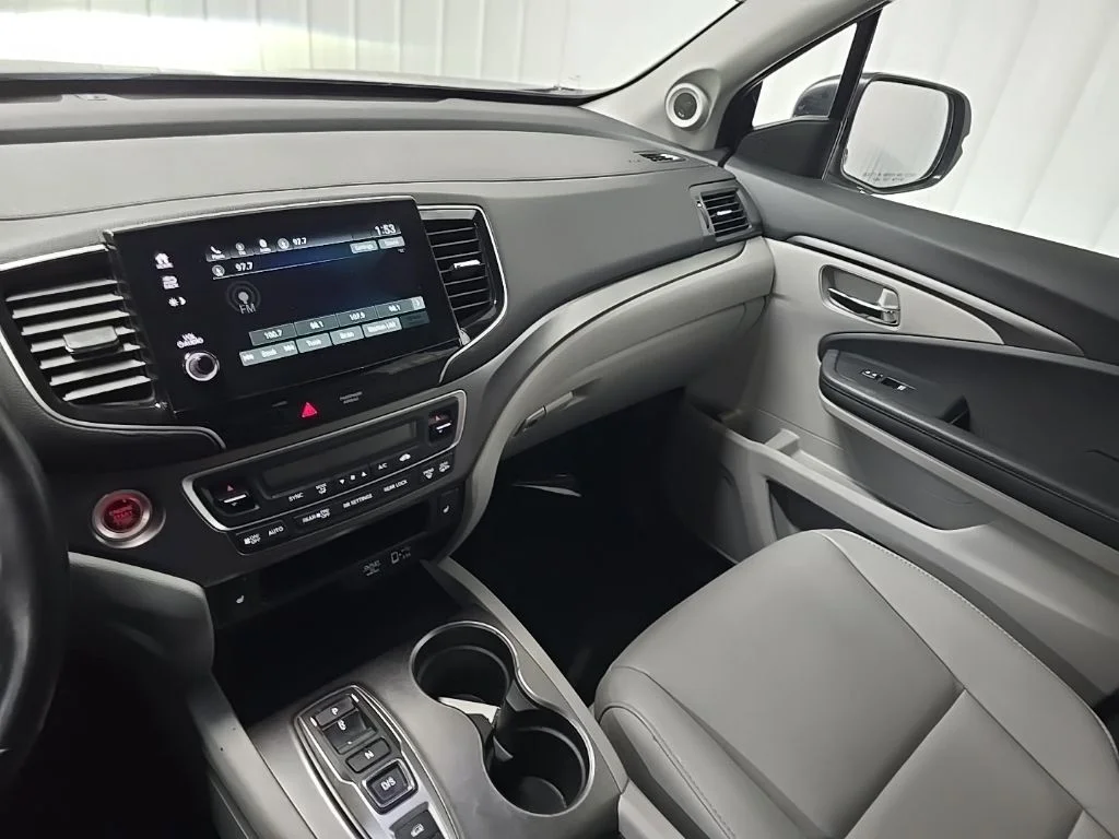 Used 2022 Gray Honda EX-L image 25