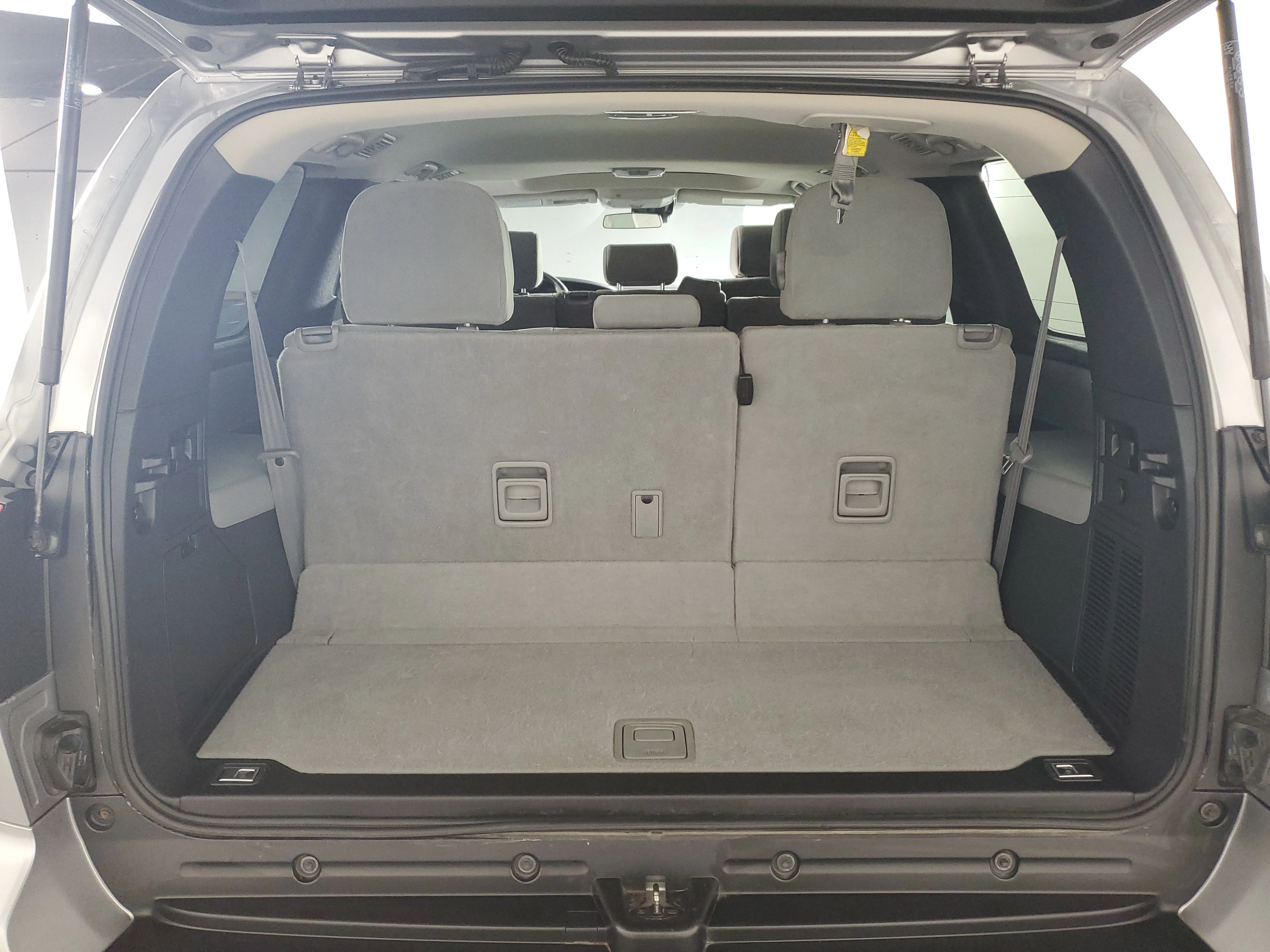 Used 2019 Silver Sky Metallic Toyota SR5 image 33