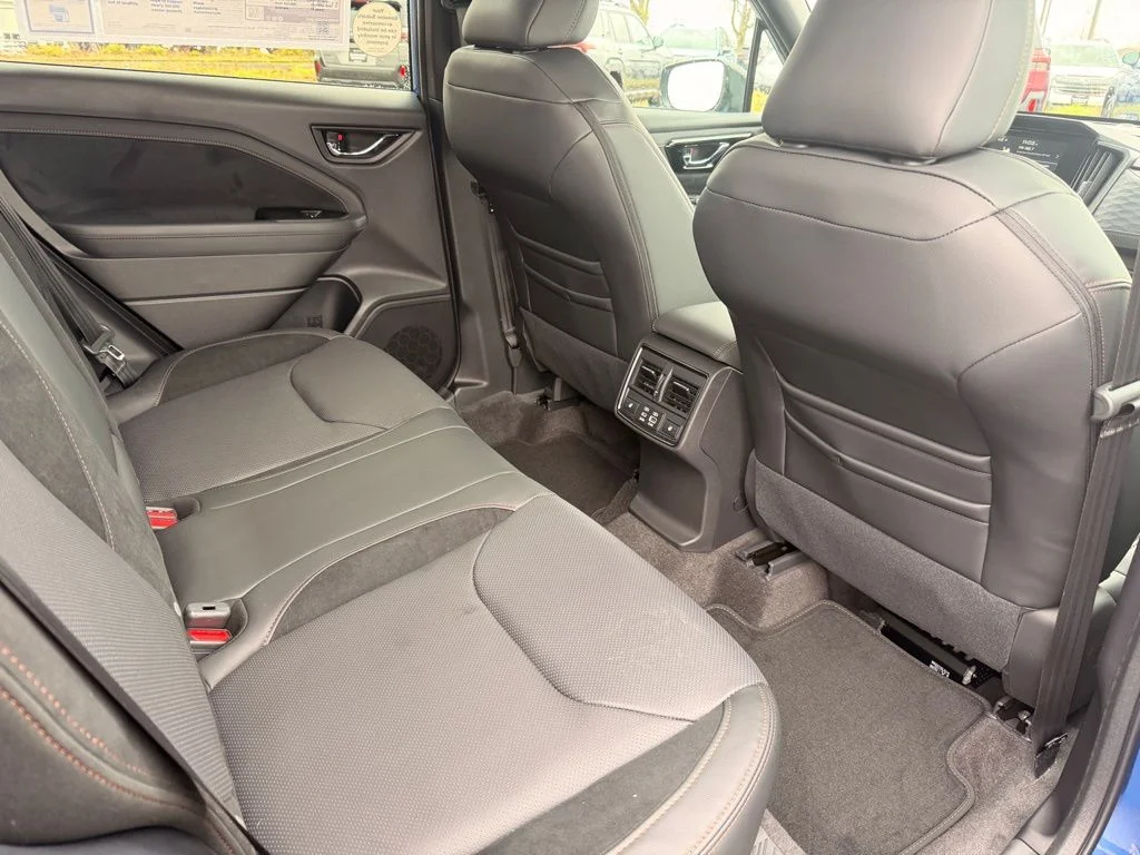 New 2026 DAYBREAK BLUE PEARL Subaru Touring image 68