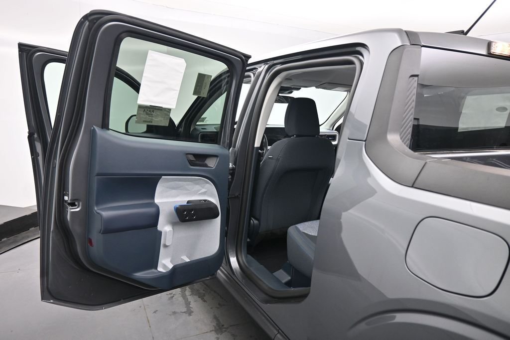 New 2026 Carbonized Gray Metallic Ford XLT image 17