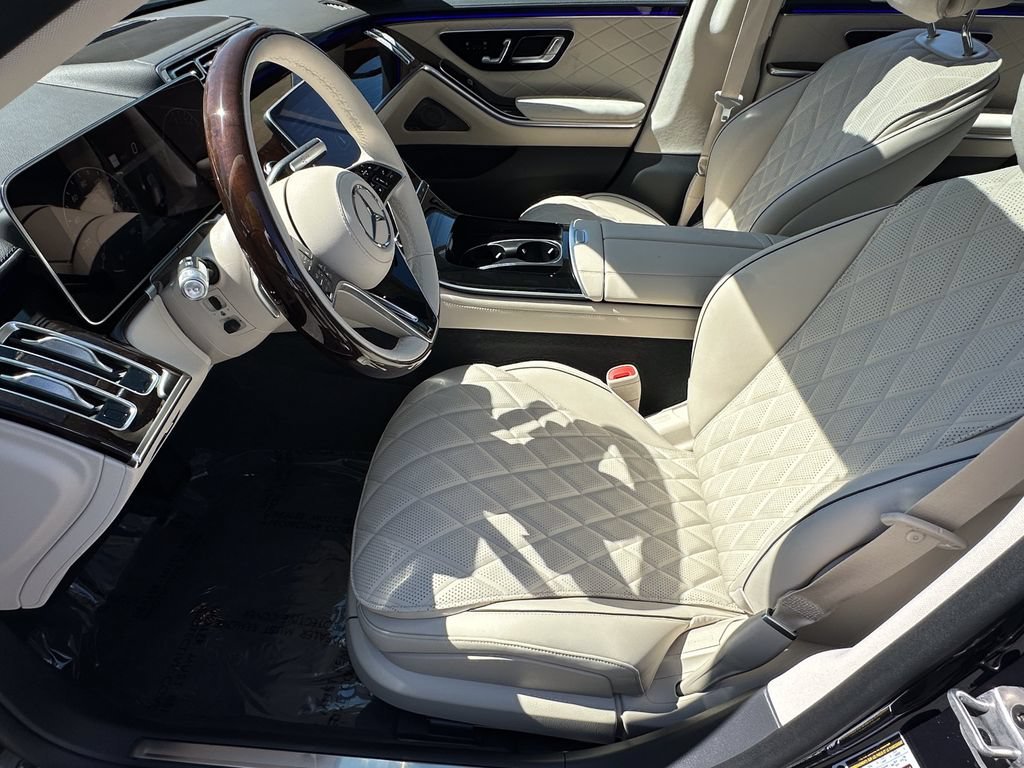 New 2026 Nautical Blue Metallic Mercedes-Benz S 580e image 10