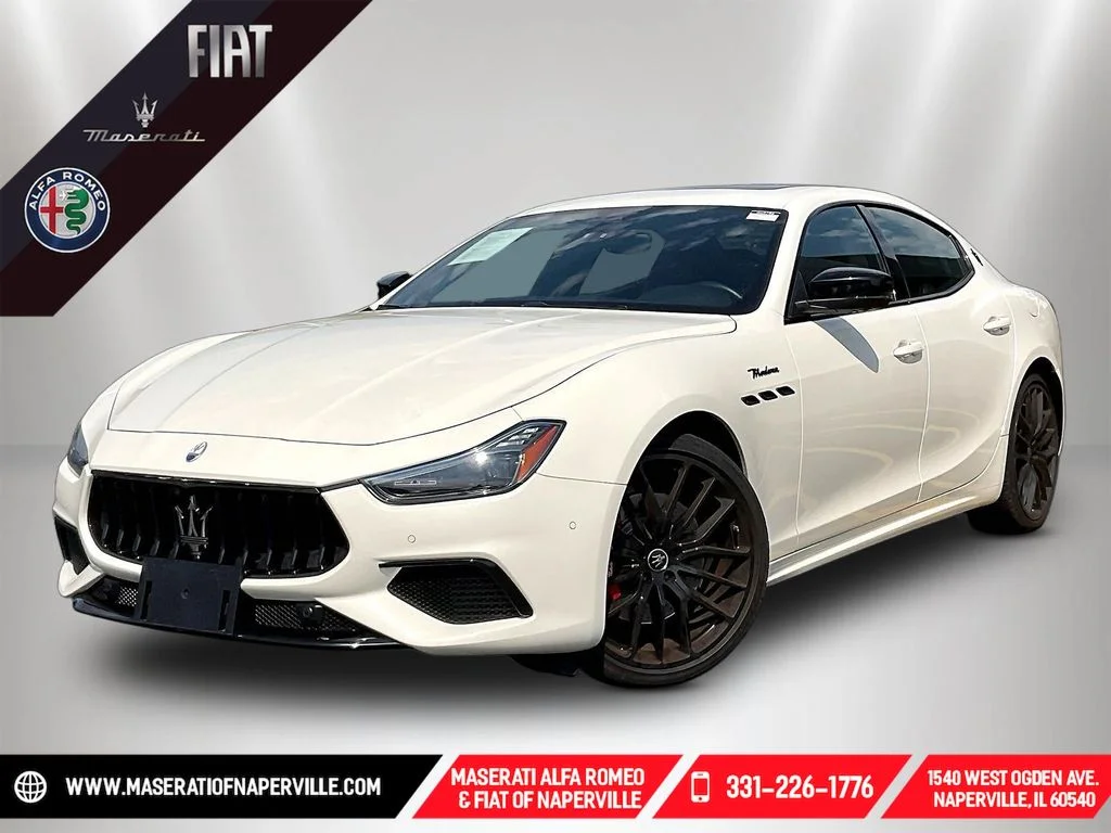Used 2023 Bianco Maserati Modena Q4 image 1