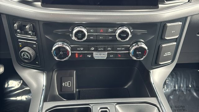 New 2026 Avalanche Ford XLT image 26
