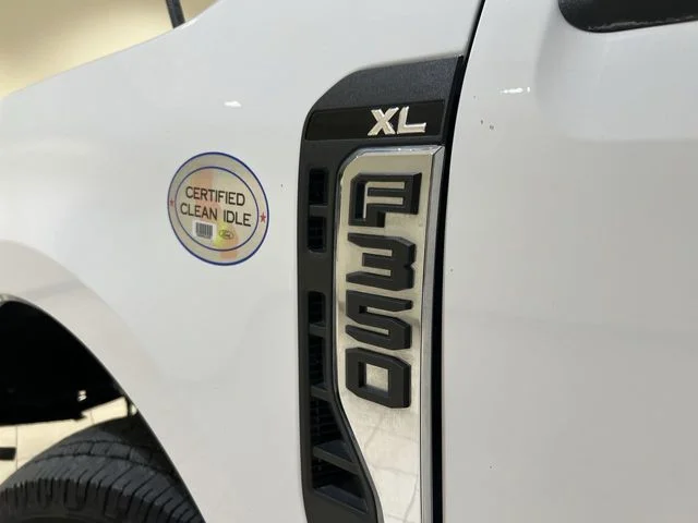 Used 2024 Oxford White Ford XL image 25