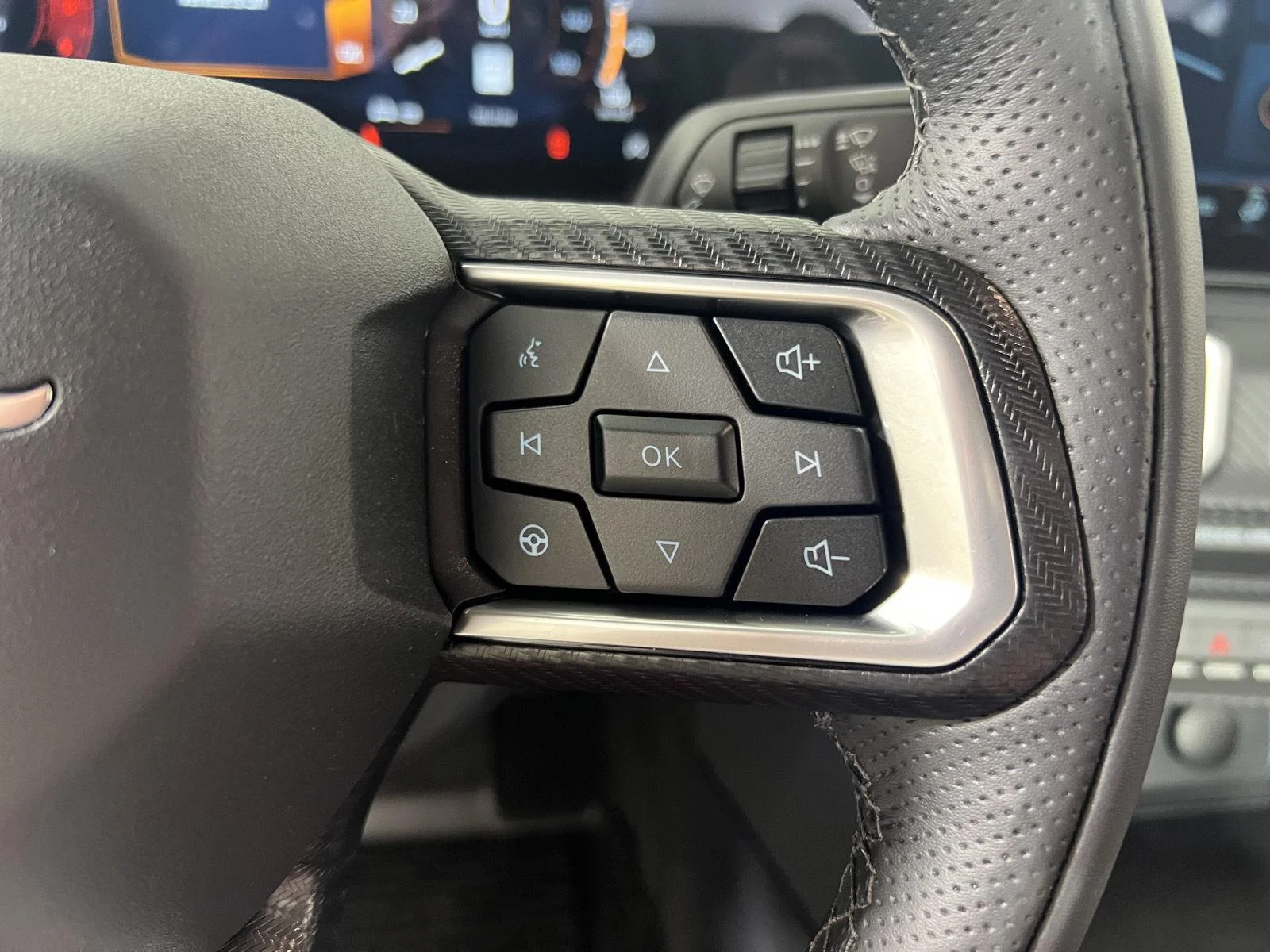 Certified Used 2026 Carbonized Gray Ford GT Premium image 15