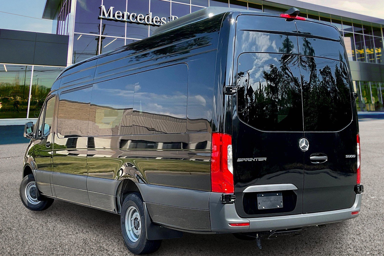 2025 Mercedes-Benz Sprinter Cargo Van Base - Photo 13