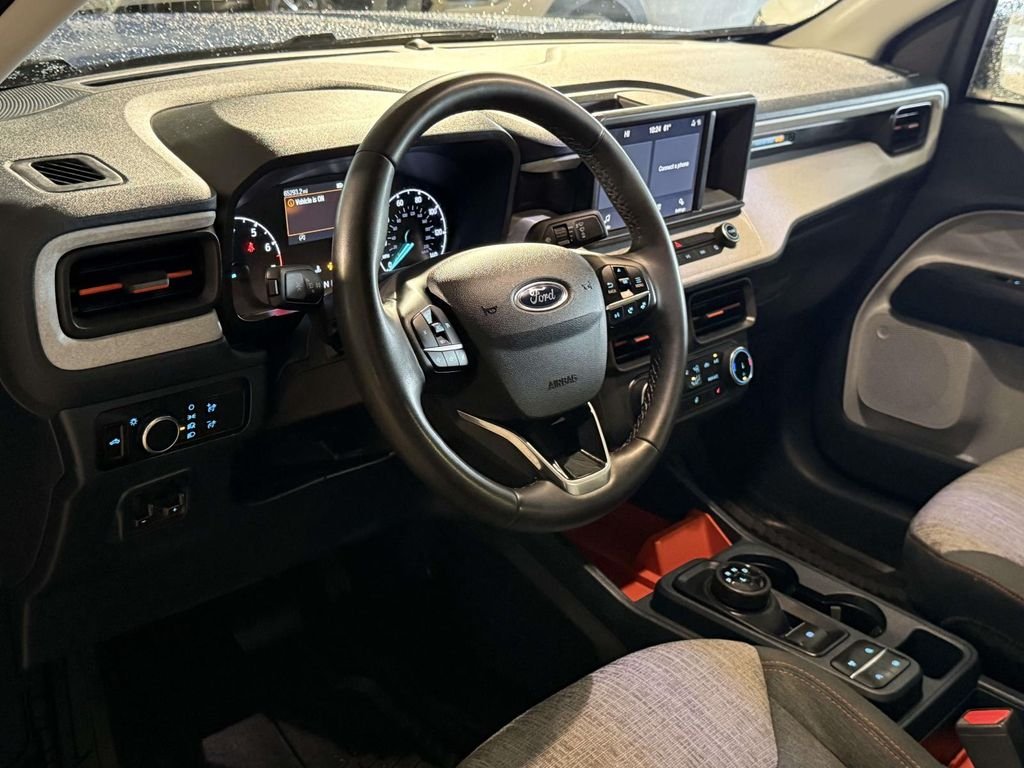 Used 2023 Blue Ford XLT image 2