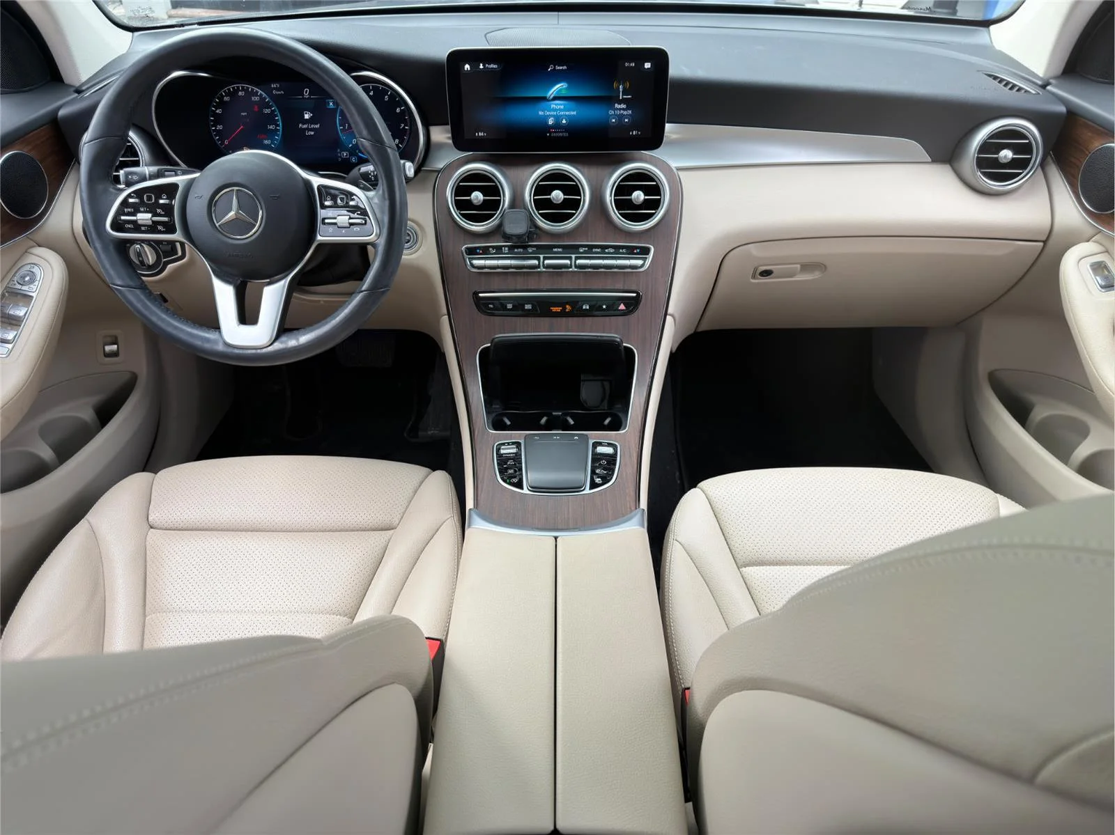 Used 2022 Selenite Grey Metallic Mercedes-Benz GLC 300 image 21
