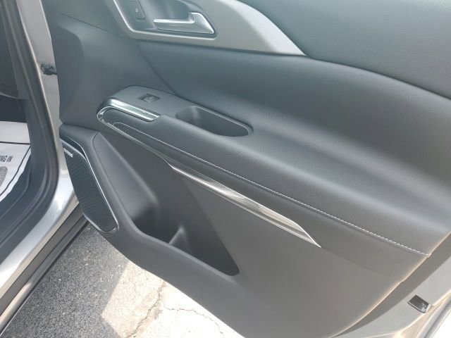 2025 Chevrolet Traverse LT - Photo 14