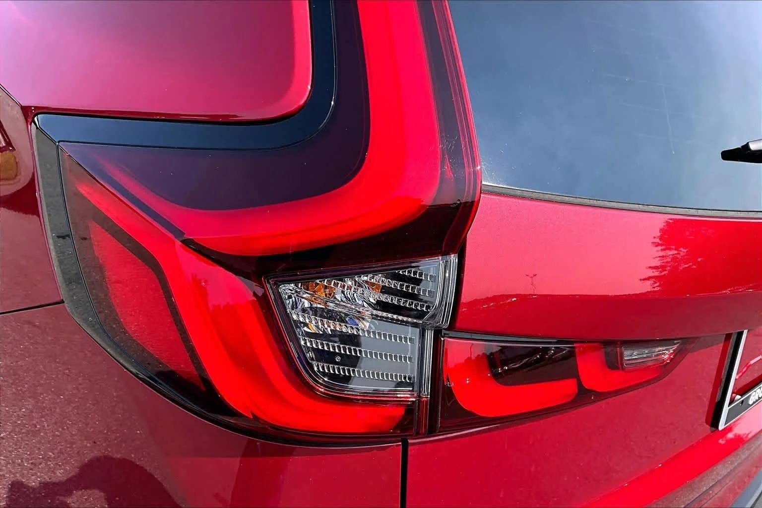 Used 2024 Radiant Red Metallic Honda EX-L image 29