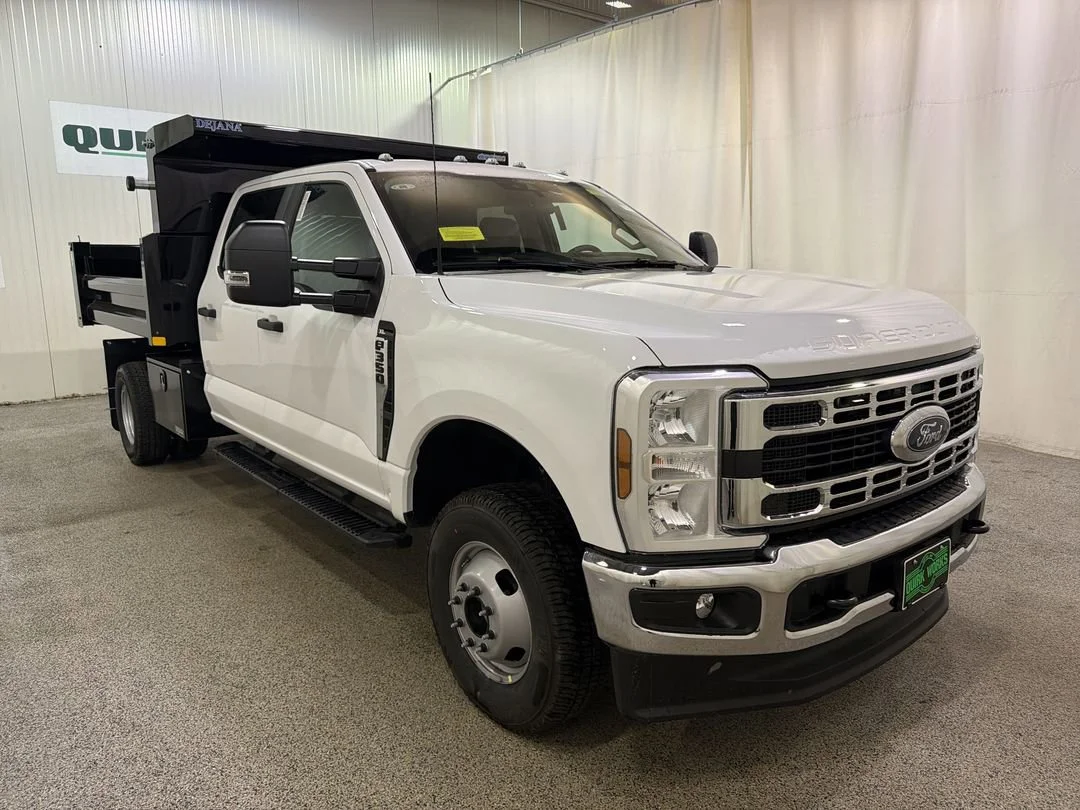 2026 Ford F-350 Super Duty Chassis Cab
