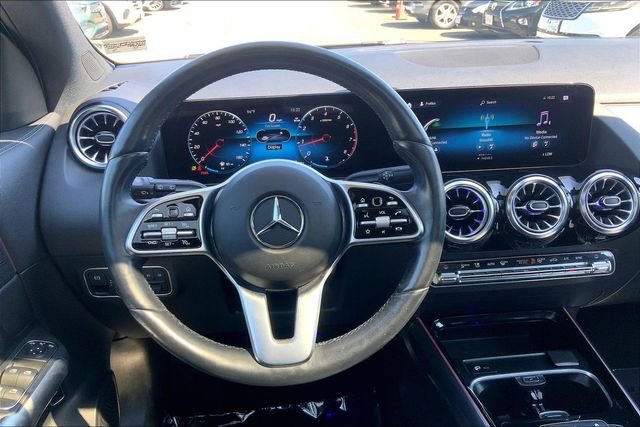 Certified Used 2023  Mercedes-Benz GLA 250 image 4