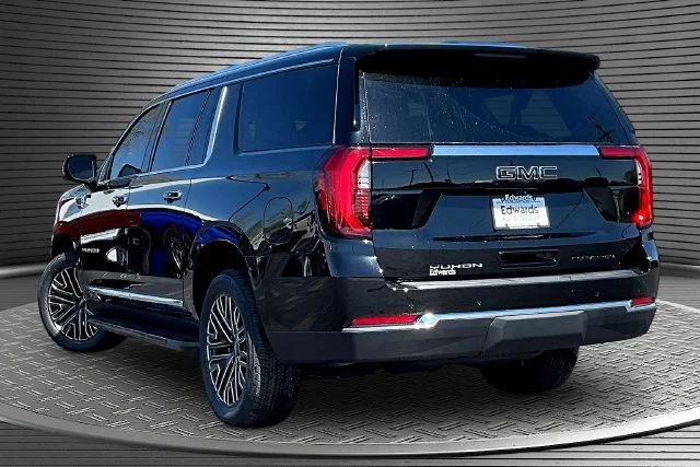 New 2026 Onyx Black GMC Elevation image 3