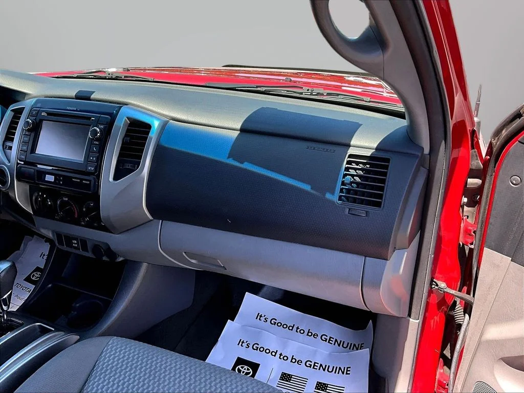 Used 2013 Red Toyota Base image 26