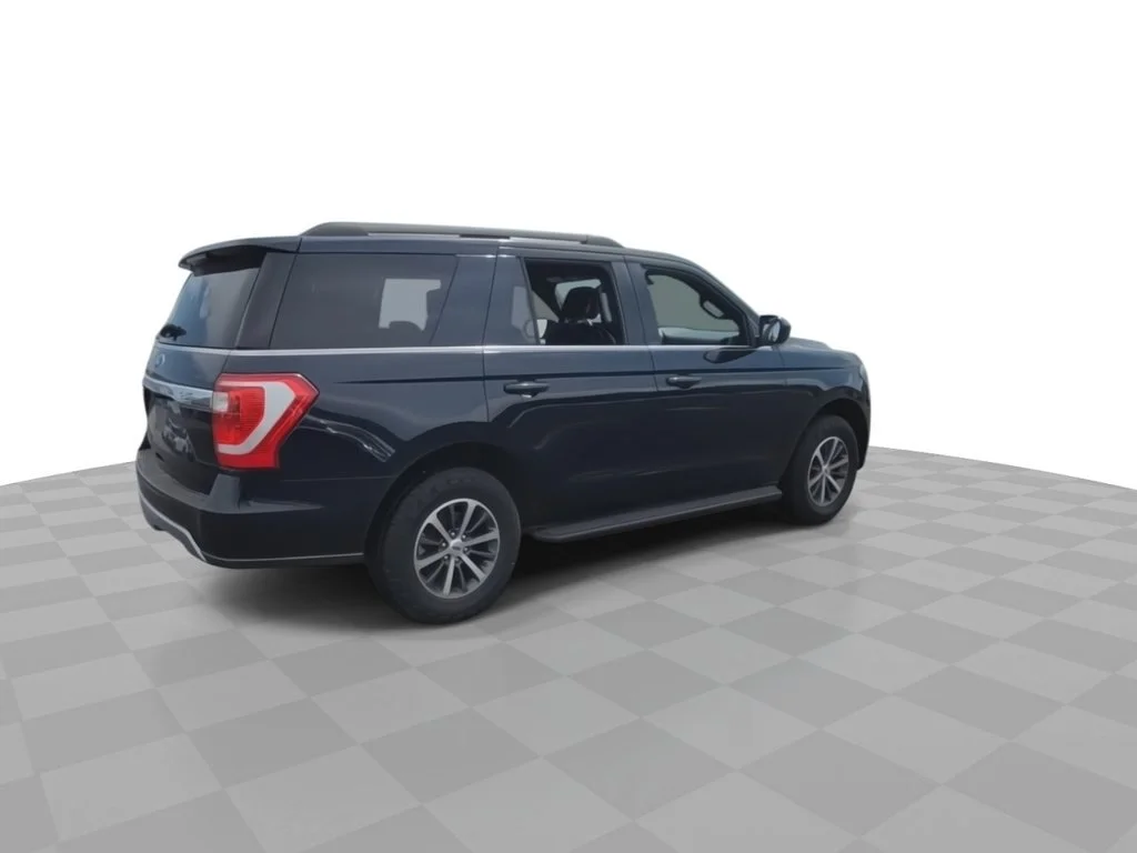 Used 2021 Blue Ford XLT image 8
