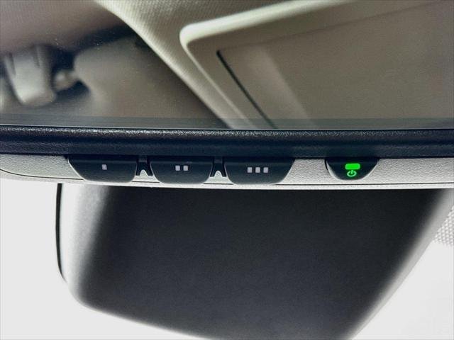 Certified Used 2021 MAGNETIC GRAY MET. Toyota  image 22