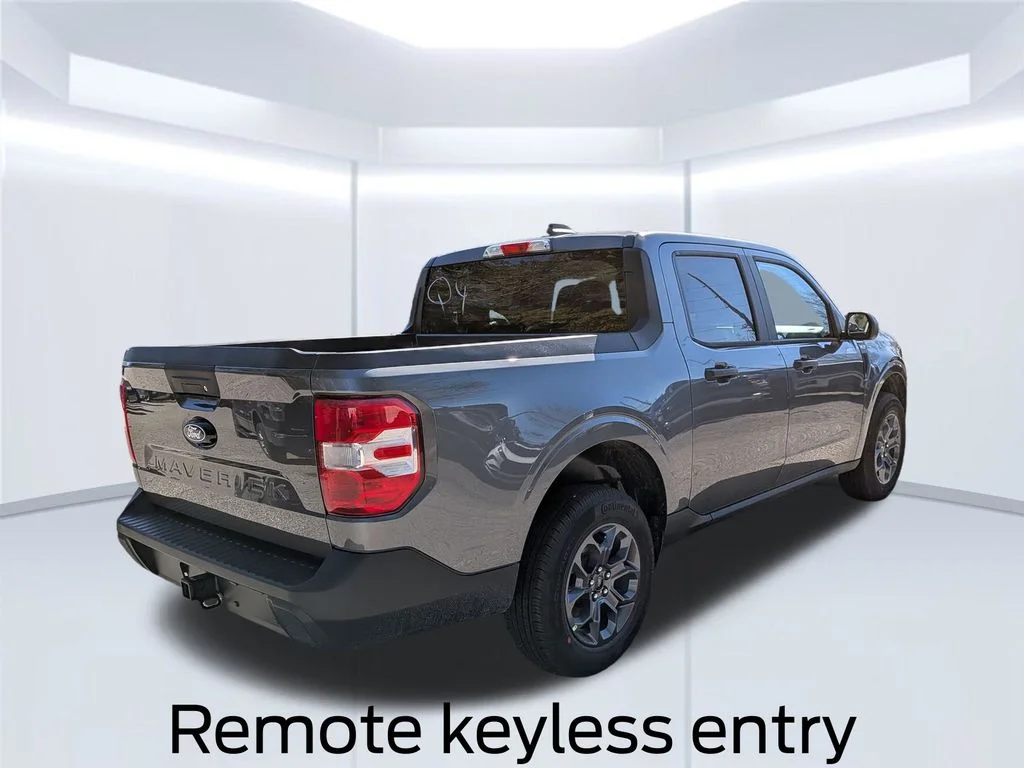 New 2026 Gray Ford XLT image 7