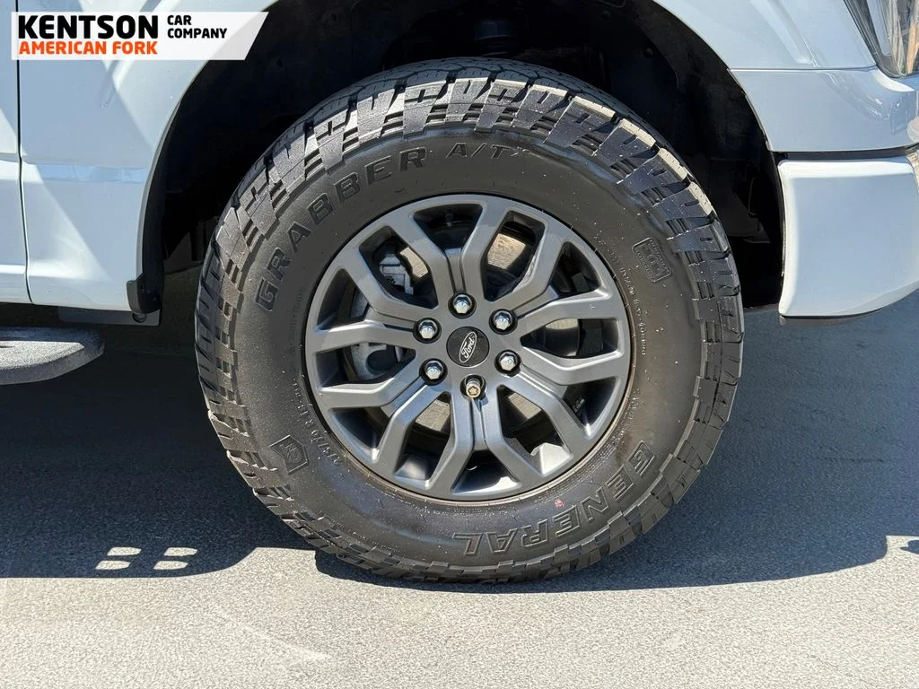 Used 2023 Gray Ford Tremor image 12