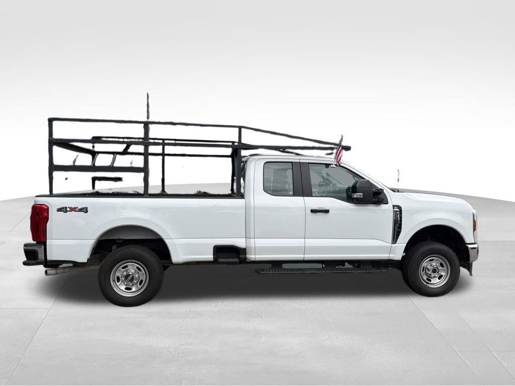 Used 2024 White Ford XL image 10