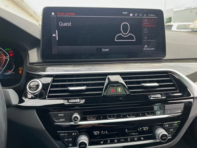 Used 2023 Alpine White BMW 540i xDrive image 16