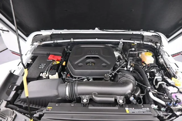 New 2026 Bright White Clearcoat Jeep  image 26