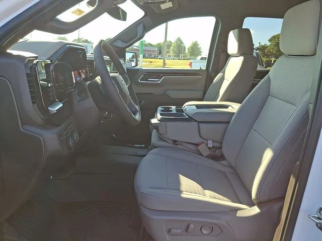 New 2026 White Chevrolet LT image 11