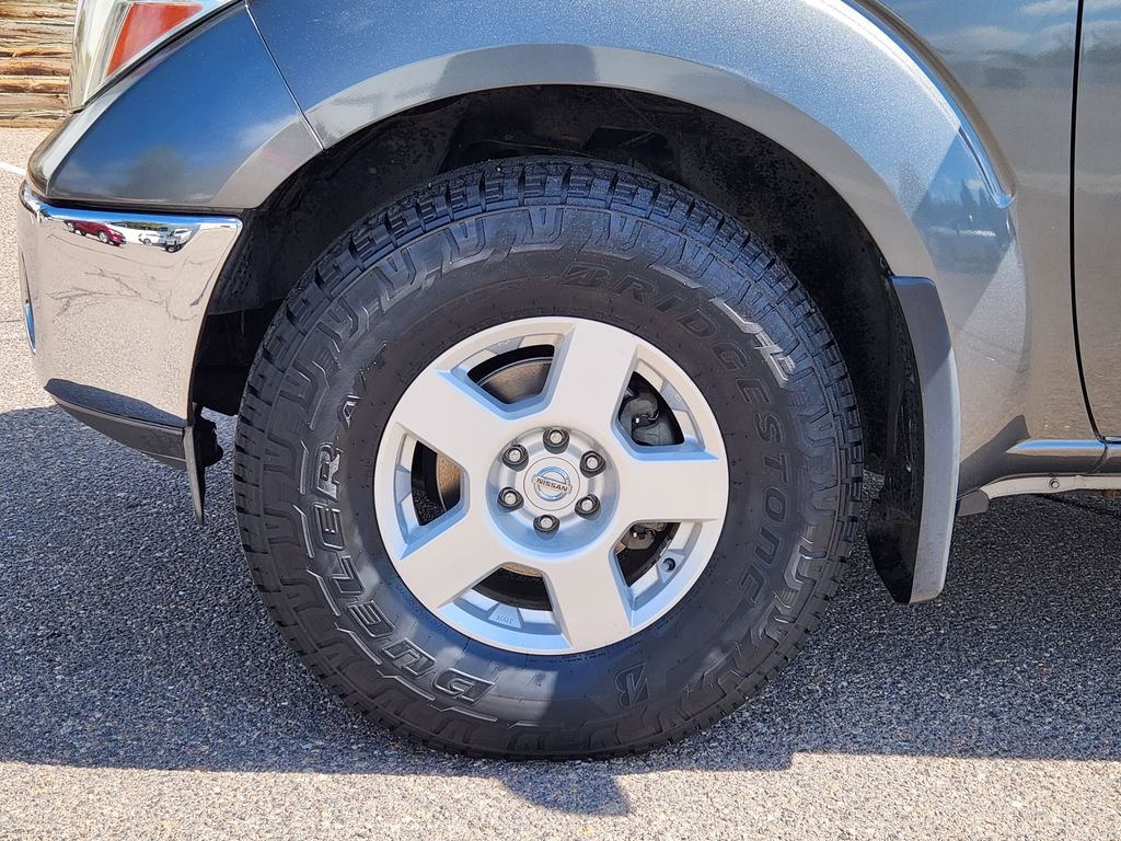 Used 2006 Gray Nissan SE image 8