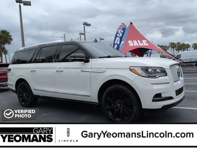 2022 Lincoln Navigator Reserve L 4WD's photo