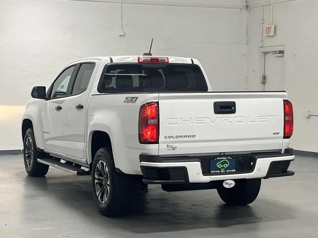 Used 2021 SUMMIT WHITE Chevrolet 4WD Z71 image 5