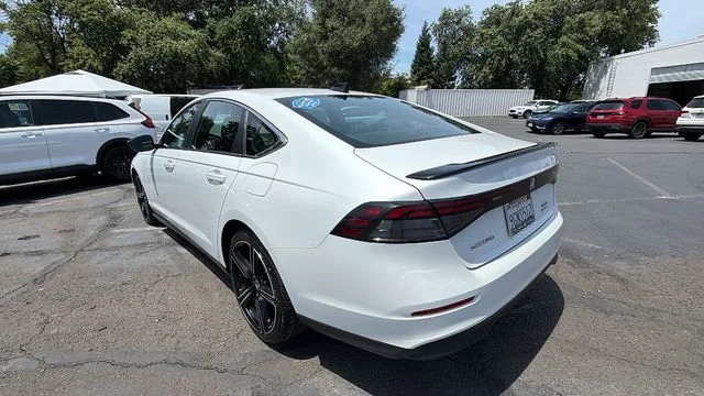 2023 Honda Accord Hybrid Sport - Photo 6